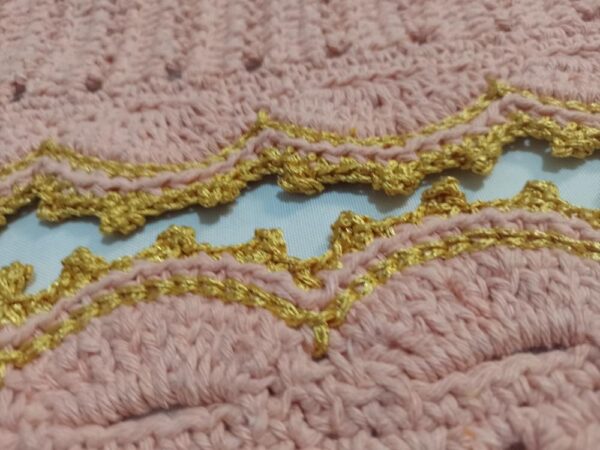 Conjunto de sousplat de crochê com quatro unidades em linha 6