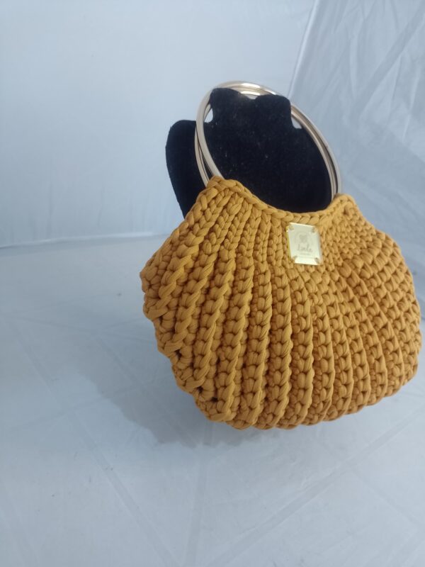 Bolsa em Crochê Mostarda em Fio de Malha - Image 4