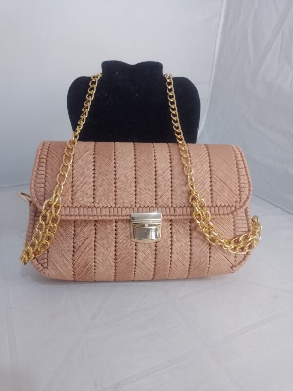 Bolsa em Tela Linda Crochês - Image 2